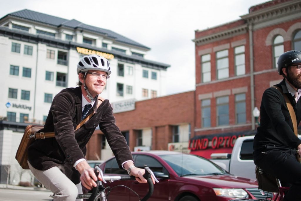 BioEcoGeo_In-bicicletta-al-lavoro-Imc