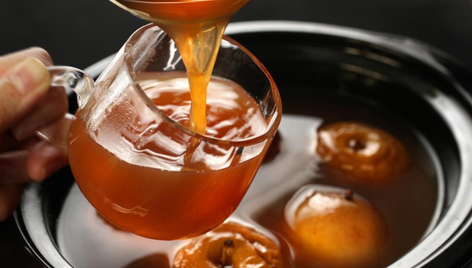 BioEcoGeo_spiked_wassail_ok