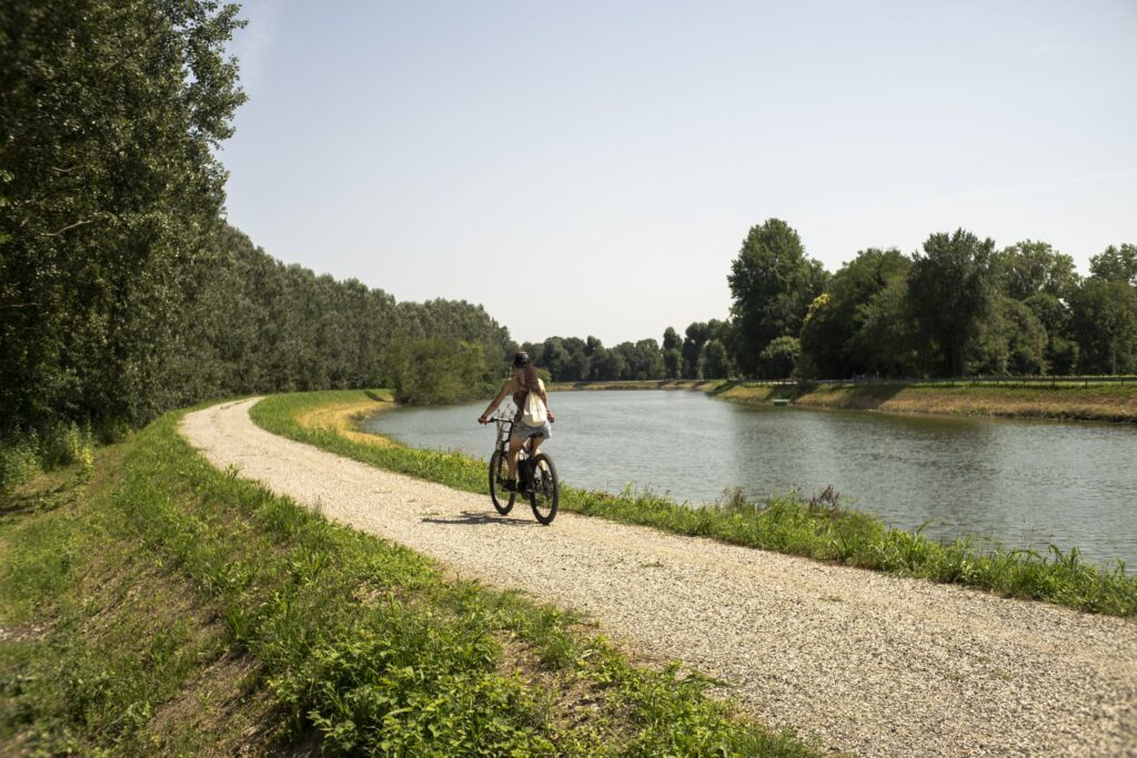 Bikeandwine tours