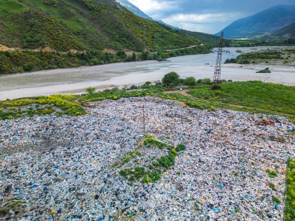 Tepelena Municipality Dump Majkosh © Joshua.D.Lim