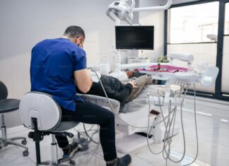 Trattamenti odontoiatrici moderni: cosa sapere prima di iniziare Trattamenti odontoiatrici moderni