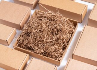 Proteggere ciò che conta: l’impegno per un imballaggio che rispetta la terra Imballaggi industriali sostenibili